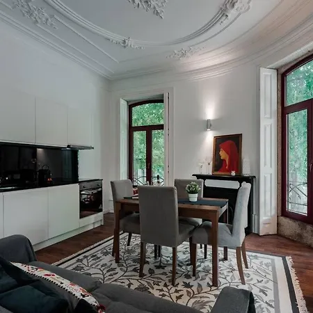182 Centenario Apartment